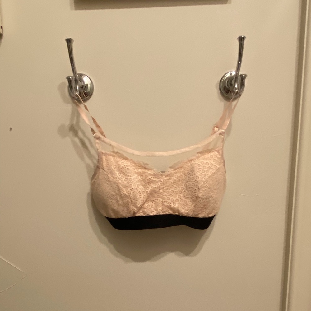 light pink bra no cups